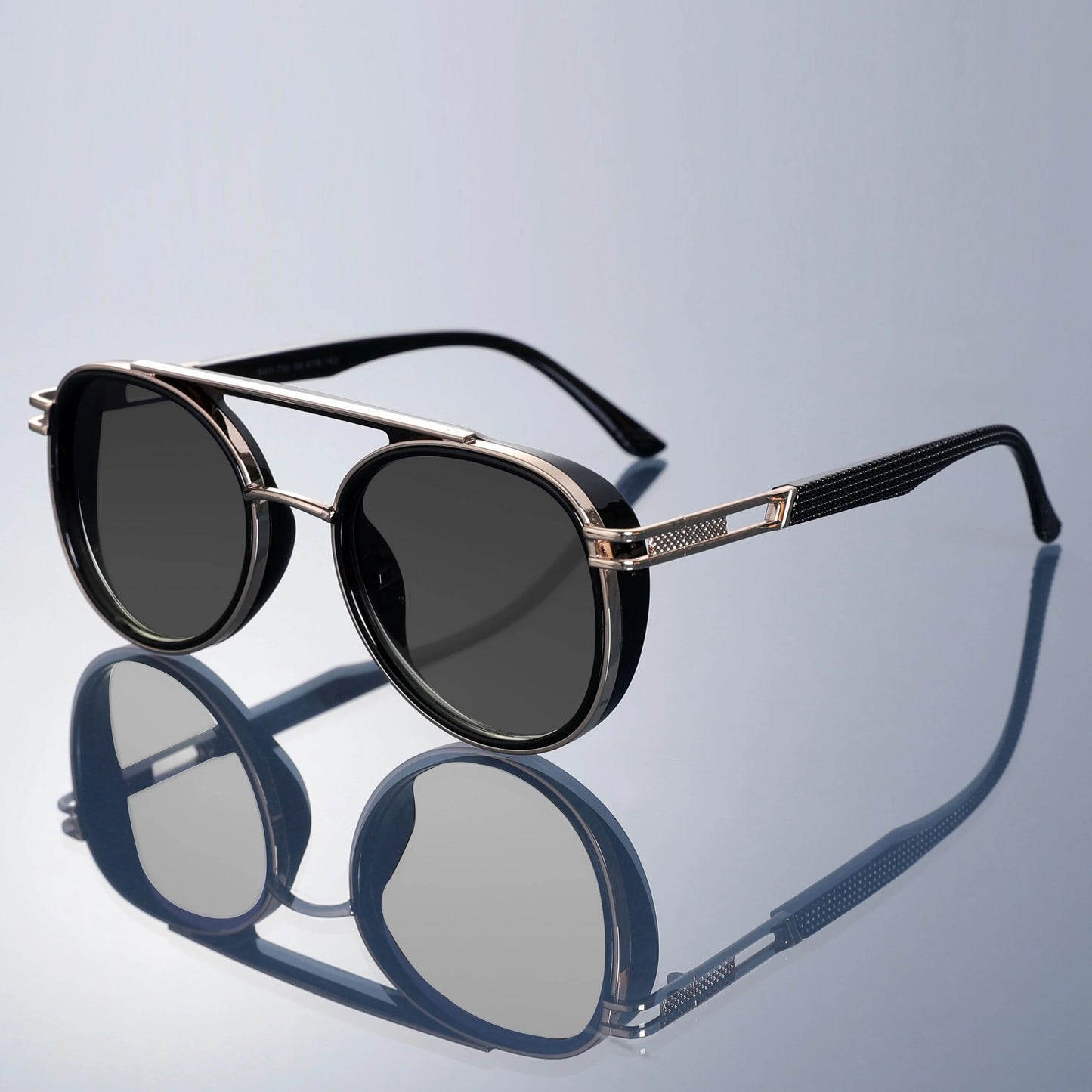 Aviaro Shades