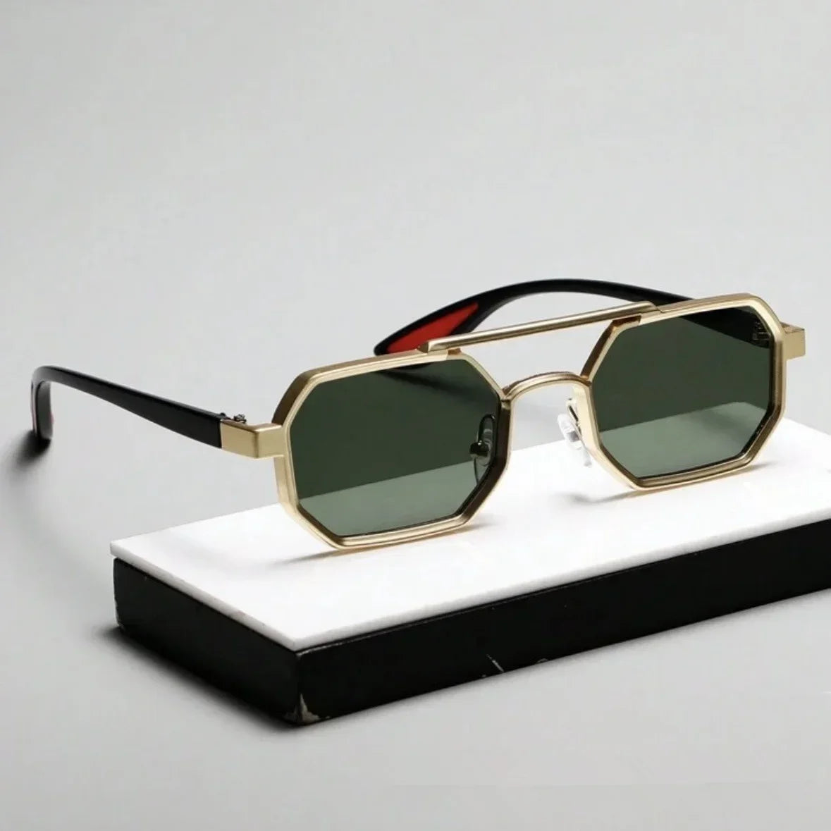 Vincarti Shades