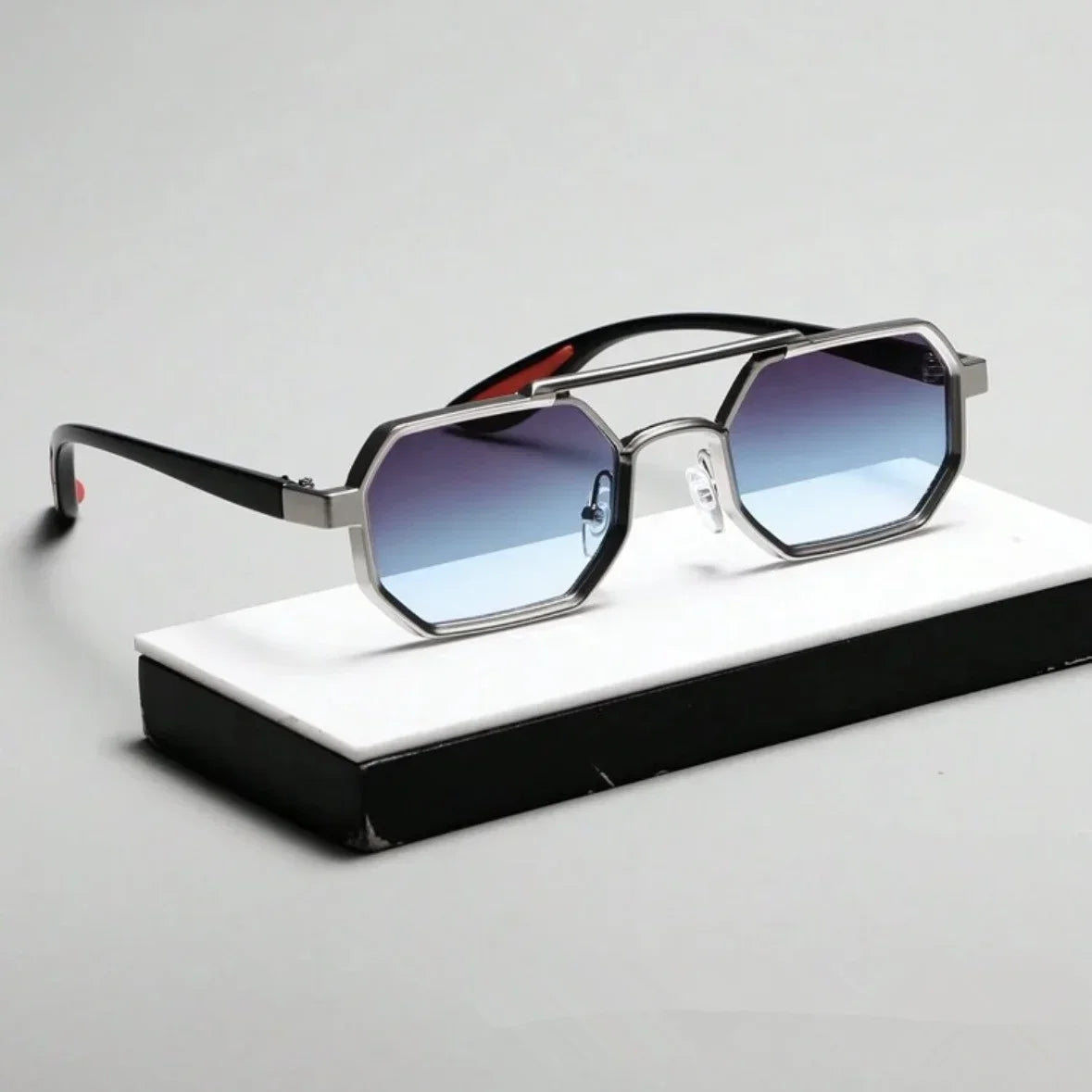 Vincarti Shades